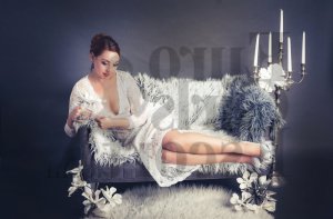Anne-amélie erotic massage in Rockledge FL